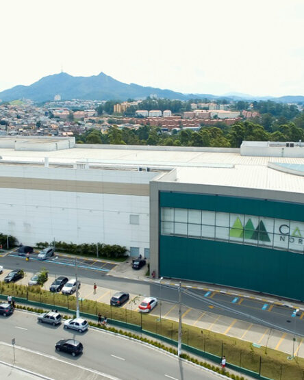 Onde fica o Cantareira Norte Shopping?